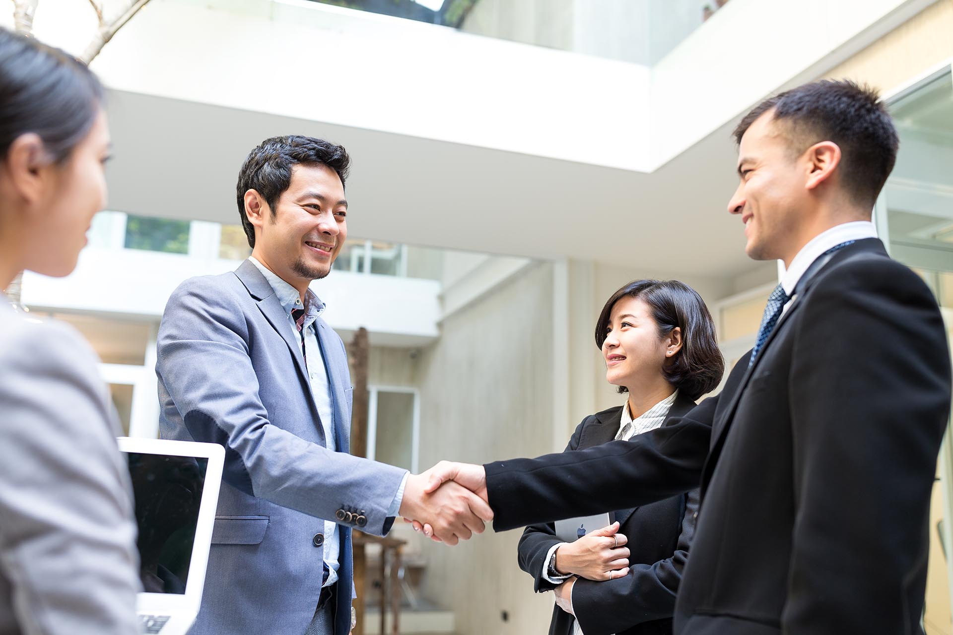 Set up an office in Japan - B2B in Japan | Digital Marketing For Asia